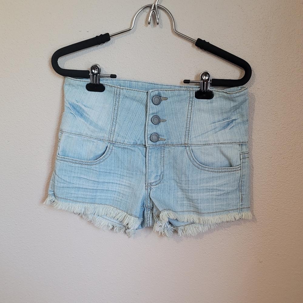 Hot kiss Shorts ( 🌵FOR BUNDLES ONLY )
